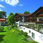 Vital Wiedemann 3*